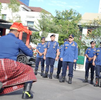 Wali Kota Makassar Apresiasi Damkarmat: Garda Terdepan Pelindung Masyarakat