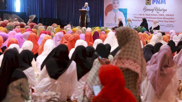 Aliyah Dorong Keluarga Tangguh dan UMKM Berdaya Lewat Bincang Keluarga BKMT-PNM