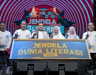 Munafri Ajak Generasi Muda Tingkatkan Minat Baca Lewat Literasi