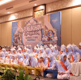 SDIT Arrahmah Kukuhkan 182 Siswa Lulus Munaqosyah Al-Qur&rsquo;an Tahun ke-10