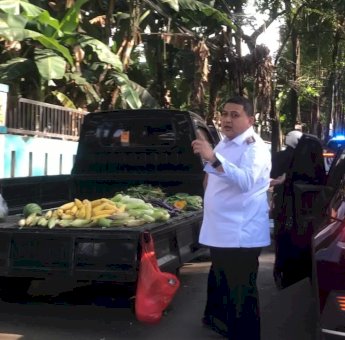 Ganggu Ketertiban Umum, Wali Kota Munafri Tegur Pedagang Pasar Tumpah di Tello Baru
