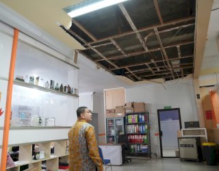 Munafri Temukan Fasilitas Rusak saat Sidak Kantor Gabungan Dinas