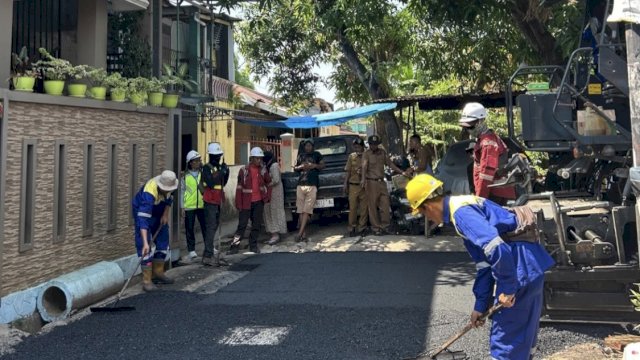 Perbaikan Kualitas Infrastruktur, Dinas PU Lakukan Pengaspalan di Batua