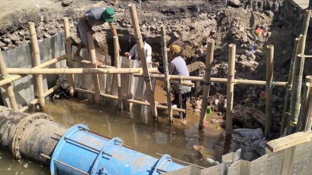 PDAM Makassar Tuntaskan Koneksi Pipa Pa&rsquo;baeng-Baeng, Distribusi Air ke Utara Kota Makin Merata