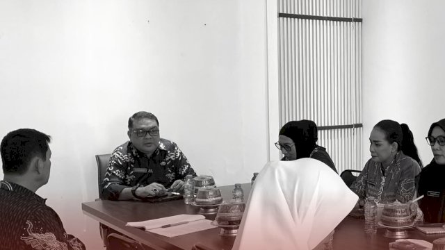 Sekdisbud Makassar Pimpin Rapat Penerbitan Izin Benda Cagar Budaya Keluar Daerah