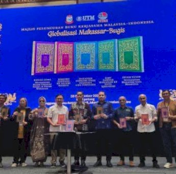 Kadisbud Wakili Wali Kota Makassar Rilis 5 Buku Sejarah dan Budaya di IIBF 2025