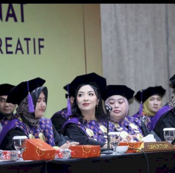 Tim Dispar Dampingi Wali Kota Makassar di Wisuda Polimedia PSDKU