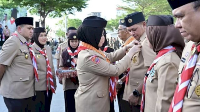 Ketua DPRD Makassar Raih Lencana Darma Bakti atas Dedikasi di Gerakan Pramuka