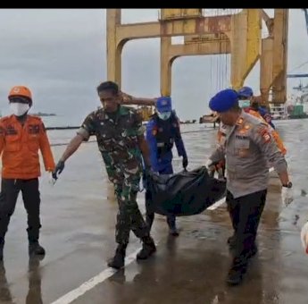 BPBD Makassar Evakuasi Jenazah Tanpa Identitas di Pulau Lae-Lae