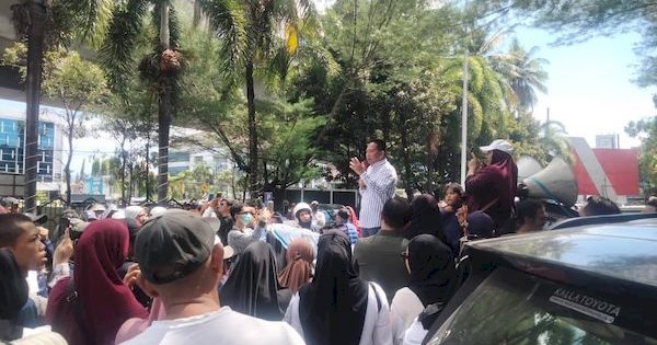 Dewan Terima Aspirasi Pedagang Pasar Terong, Demo Tolak Penertiban Lapak
