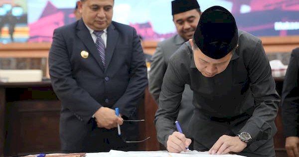 DPRD – Pemkot Makassar Sepakati RPJMD dan Laporan APBD