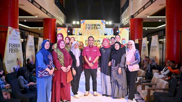 Perkenalkan Ragam Fashion, Dispar Makassar Buka Fashion Fiesta Vol.6