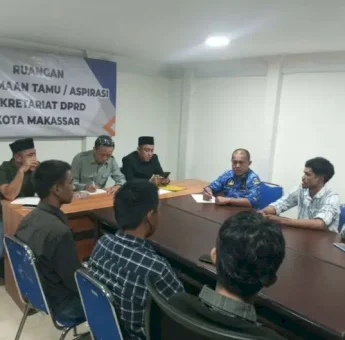 Dewan Makassar Terima Audiensi Mahasiswa Terkait Persoalan Pertanahan