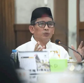 Muchlis Misbah Desak MBG di Makassar Diawasi Ketat