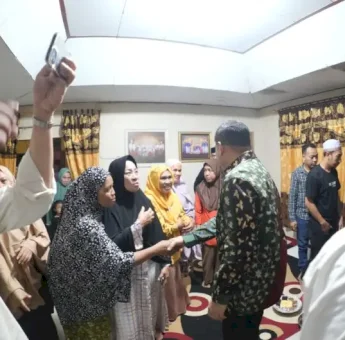 Pemkot Makassar Bantu Keluarga Korban Kebakaran Staff DPRD