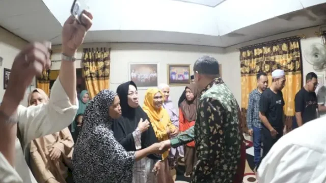 Pemkot Makassar Bantu Keluarga Korban Kebakaran Staff DPRD