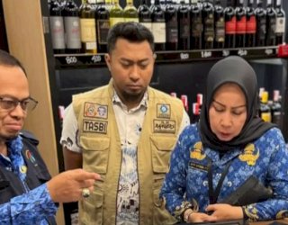 Dinas Perdagangan Makassar Lakukan Pemeriksaan Permohonan SKPL Minuman Beralkohol Golongan B dan C