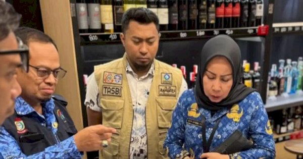 Dinas Perdagangan Makassar Lakukan Pemeriksaan Permohonan SKPL Minuman Beralkohol Golongan B dan C