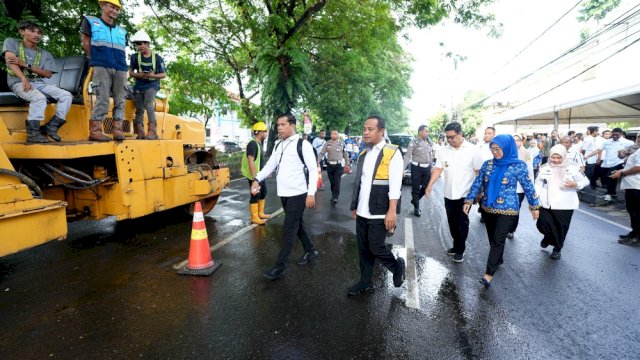 Gubernur Sulsel Groundbreaking Preservasi Jalan di Hertasning
