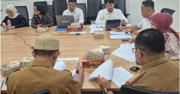 Fahyuddin Hadiri Raker Pansus, Sebut Tugas Kearsipan Sangat Penting