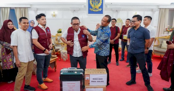 Gubernur Sulsel Lepas Tim Bantu Penangangan Tanggap Bencana di Tiga Provinsi