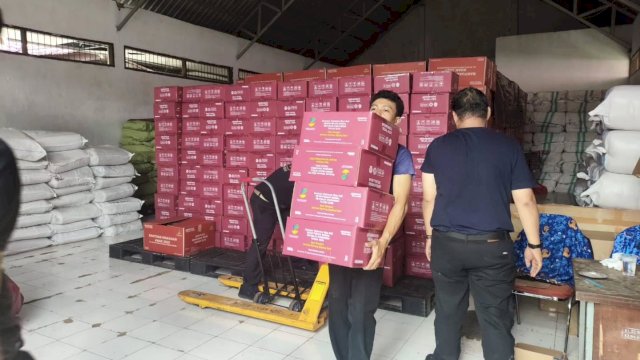 Gubernur Sulsel Kirim Bantuan Ke Bantaeng