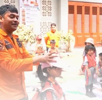 Sekolah Kristen Pelita Kasih Kunjungi BPBD Makassar, Siswa Diedukasi Soal Kesiapsiagaan Bencana