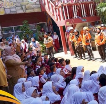 SALAMA BPBD Makassar Diminati Sekolah, Edukasi Kebencanaan Diajarkan Lewat Permainan