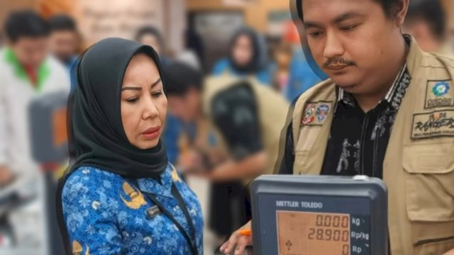 Evy Aprialti Pimpin Pengawasan Metrologi Legal di Toko Modern Makassar