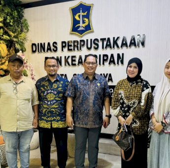 Dinas Kearsipan Makassar Studi Tiru Penyusunan Ranperda Penyelenggaraan Kearsipan ke Surabaya