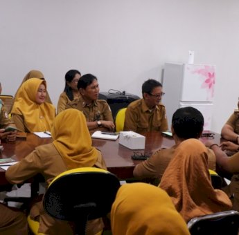 Rapat Internal, Kepala Dinas Kearsipan Fahyuddin Ingatkan ASN Tingkatkan Kedisiplinan