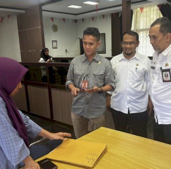 Dinas Kearsipan Makassar Gali Arsip Sejarah di Perpustakaan dan Kearsipan Sulsel