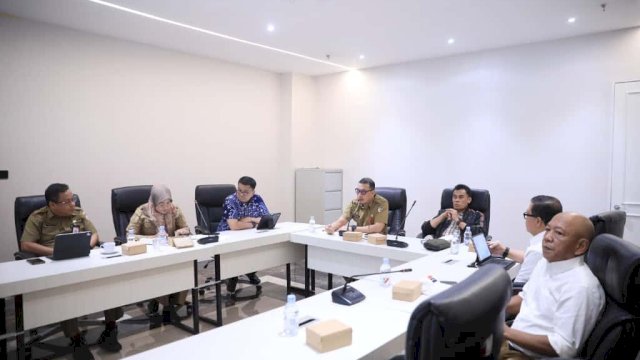 Kepala Dinas PU Hadiri Rakor Percepatan Pembangunan Stadion Bersama Sekda