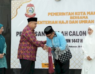Munafri Lepas 331 JCH Makassar, Ingatkan Jaga Niat dan Kesehatan