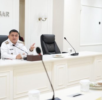 Wali Kota Makassar Instruksikan Penertiban Baliho Ilegal
