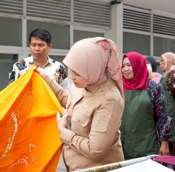 Wawali Makassar Tinjau Pelatihan Keterampilan di Sentra Wirajaya saat Hari Kartini