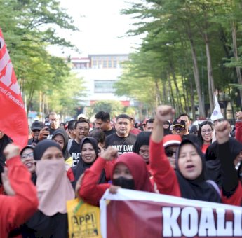 May Day 2026, Munafri-Aliyah Ramaikan Fun Walk Serikat Buruh dan Pekerja
