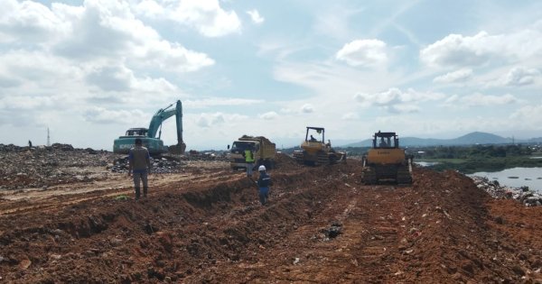 Pemkot Makassar Tegaskan Tanah Urug TPA Antang Berasal dari Tambang Berizin