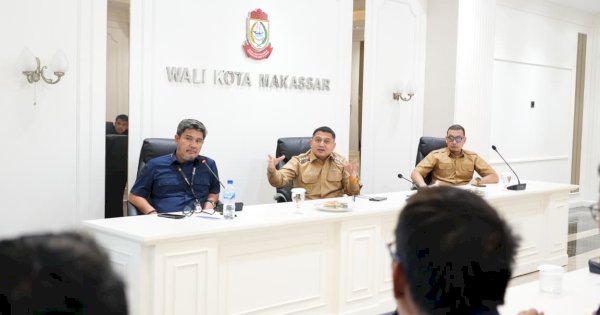 Munafri Minta PD Parkir Siapkan Solusi Jangka Panjang Atasi Parkir Semrawut di Pusat Perbelanjaan
