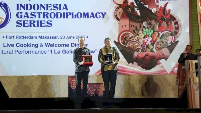 Pukau Delegasi 28 Negara, Pentas I La Galigo Warnai Indonesia Gastrodiplomacy Series 2026
