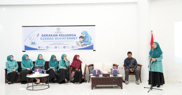 Ketua TP PKK Makassar Ingatkan Pentingnya Perlindungan Anak di Dunia Digital