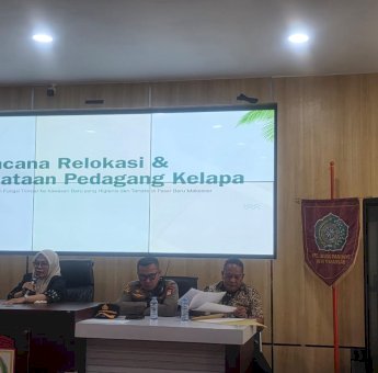 Penataan Kawasan Benteng Rotterdam, Pemkot Bakal Relokasi Pedagang Kelapa Muda ke Pasar Baru