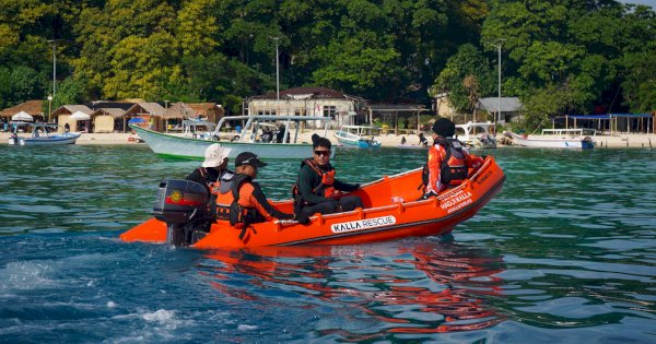 Perkuat Kesiapsiagaan, Kalla Rescue Berlatih di Pulau Samalona