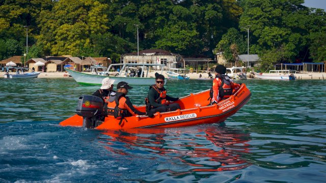 Perkuat Kesiapsiagaan, Kalla Rescue Berlatih di Pulau Samalona
