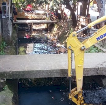 Dinas PU Makassar Kebut Normalisasi Drainase Pascapenertiban PKL di Mariso