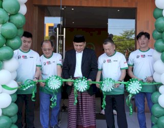 Resmikan PadelHood Makassar, Munafri: Ini Ruang Baru untuk Hidup Lebih Sehat