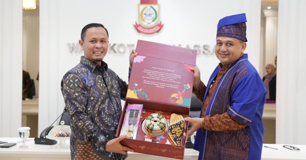 Wali Kota Pekanbaru Sebut Makassar Layak Jadi Contoh Pelayanan Publik dan Inovasi Daerah