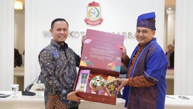 Wali Kota Pekanbaru Sebut Makassar Layak Jadi Contoh Pelayanan Publik dan Inovasi Daerah