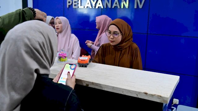 Tak Perlu Bawa Uang Tunai, Bayar Tagihan Air Kini Cukup Pindai QRIS di PDAM Makassar