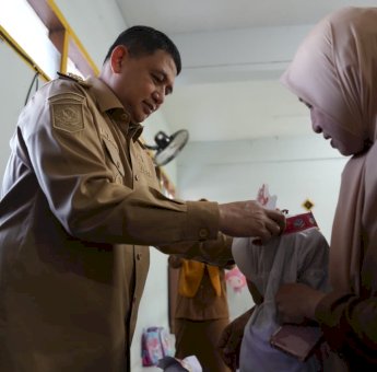 Pantau MPLS 2026, Wali Kota Appi Pastikan Hari Pertama Sekolah di Makassar Berjalan Lancar